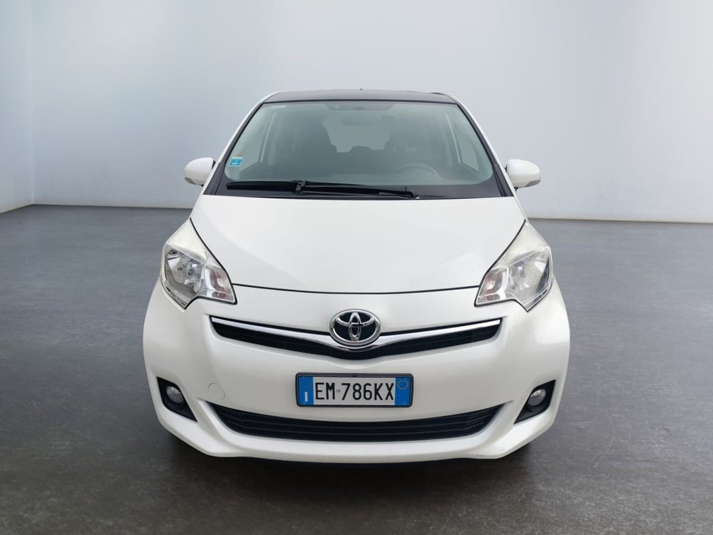 Toyota Verso-S usata a Modena (2)