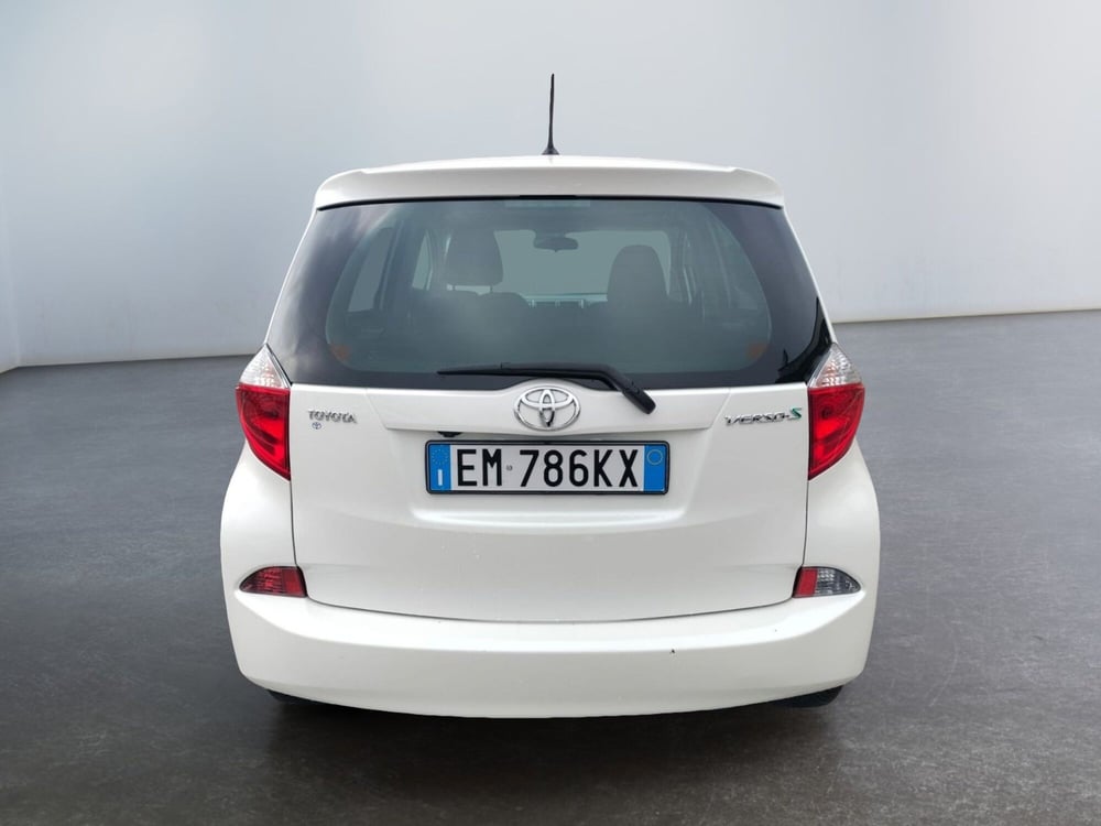 Toyota Verso-S usata a Modena (5)