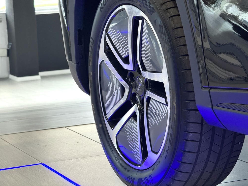 Omoda Omoda 5 EV nuova a Bologna (17)