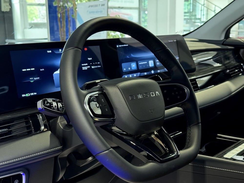 Omoda Omoda 5 EV nuova a Bologna (8)