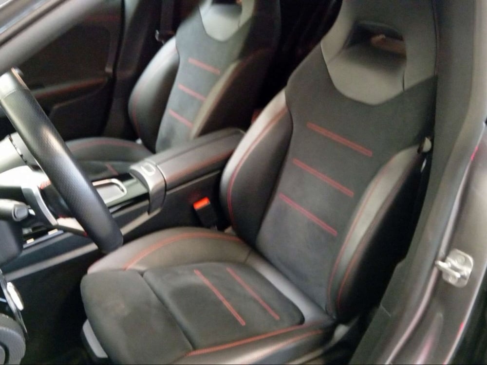 Mercedes-Benz CLA Shooting Brake usata a Pisa (8)