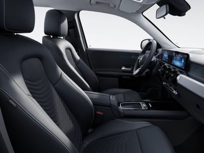 Mercedes-Benz GLB 200 d Automatic 4Matic Sport nuova a Siena