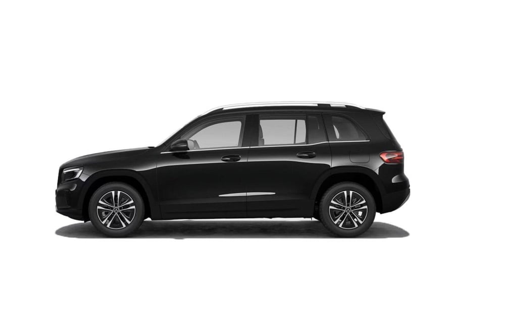 Mercedes-Benz GLB nuova a Siena (2)