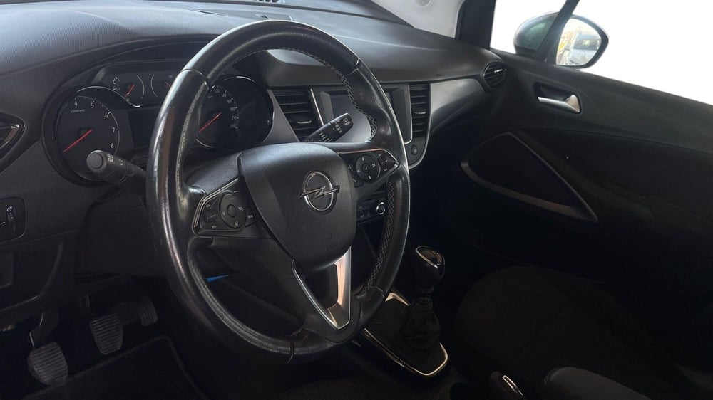 Opel Crossland usata a Catania (12)