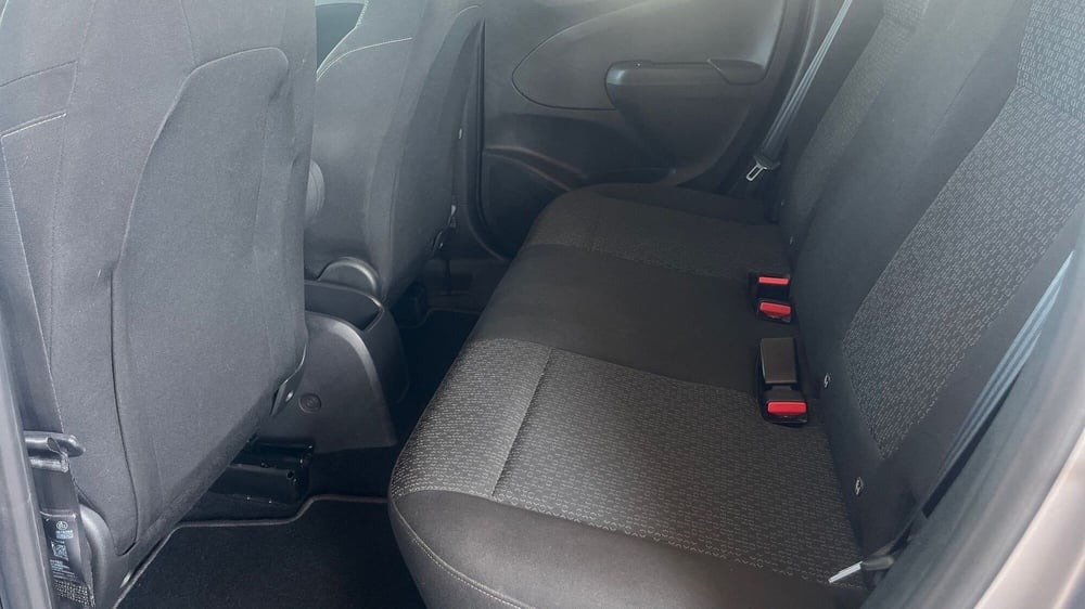 Opel Crossland usata a Catania (14)