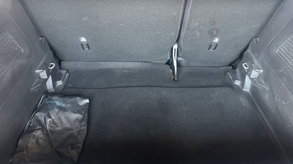 Opel Crossland usata a Catania (9)