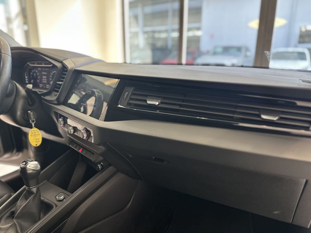 Audi A1 Sportback usata a Latina (12)