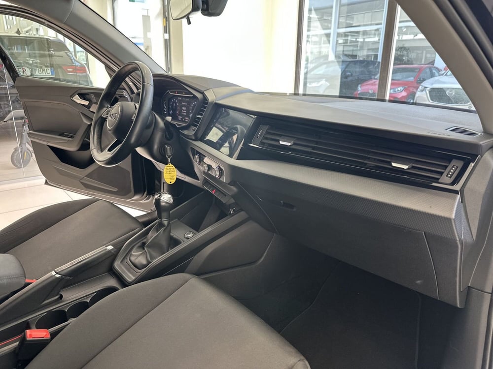 Audi A1 Sportback usata a Latina (13)