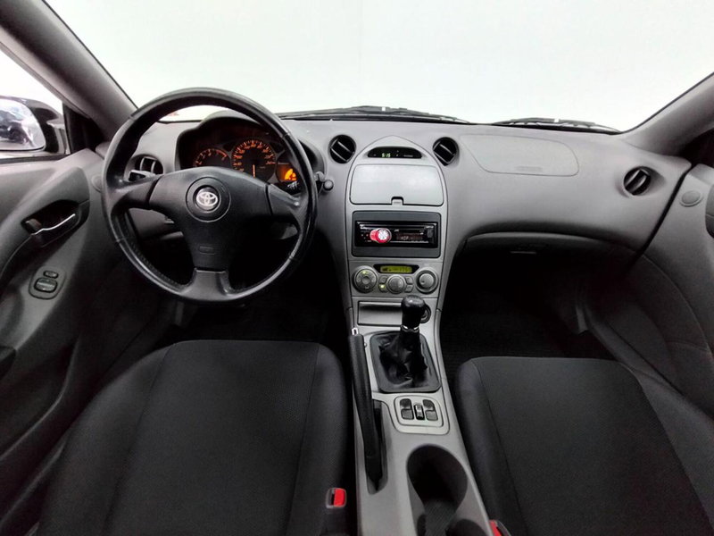 Toyota Celica usata a Como (4)