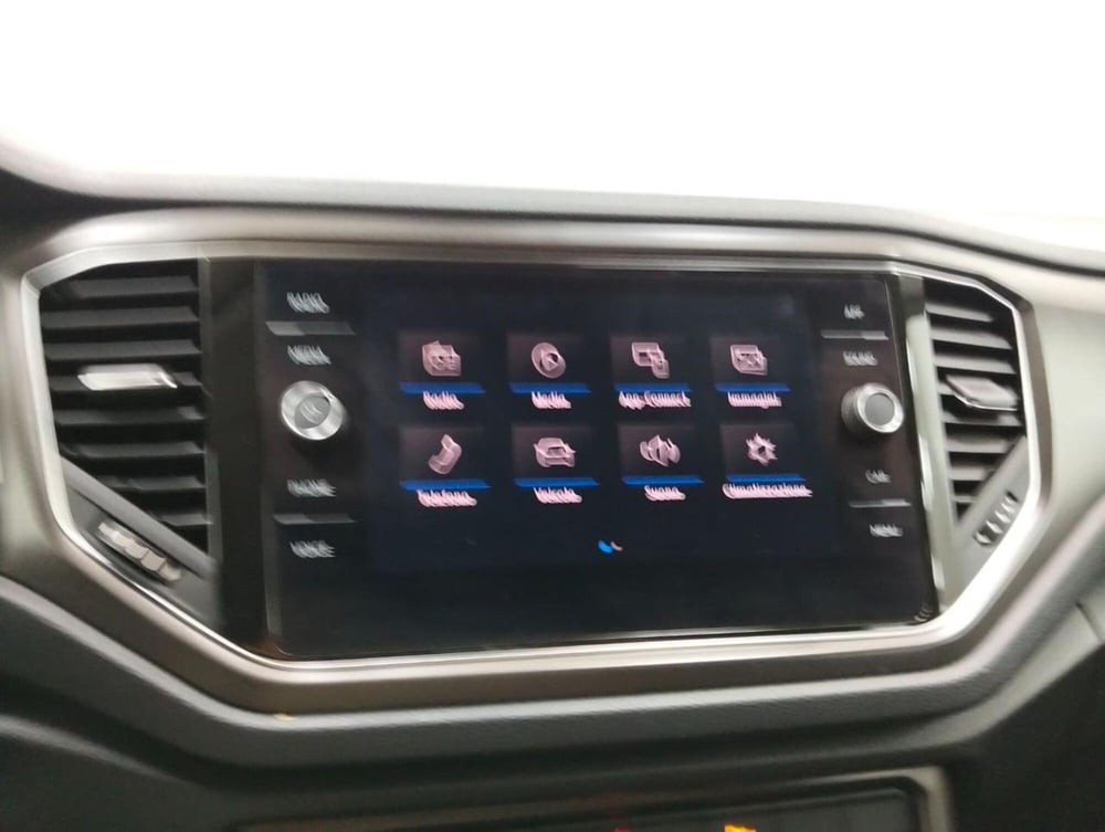 Volkswagen T-Roc usata a Como (16)