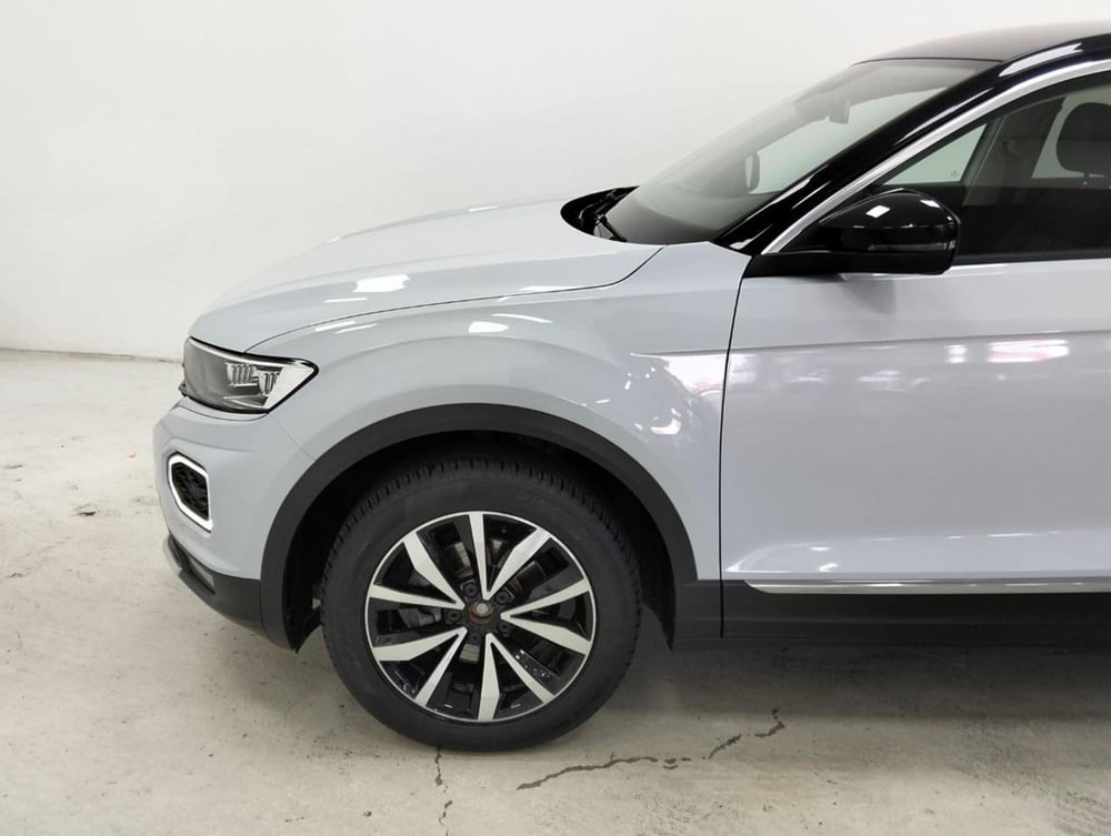 Volkswagen T-Roc usata a Como (9)