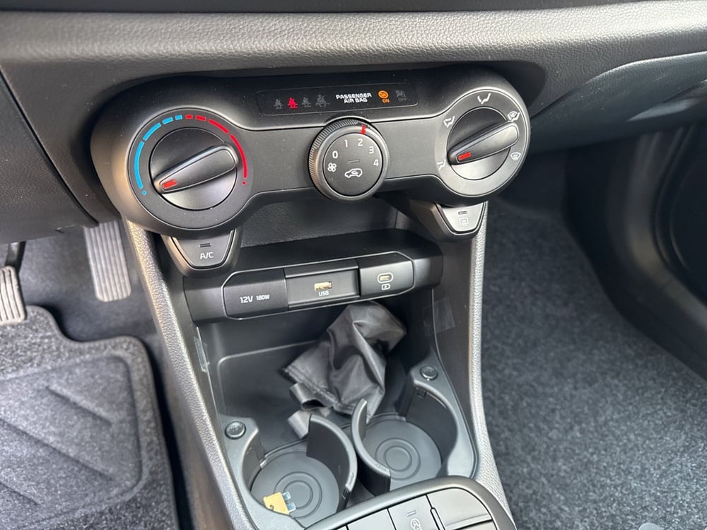 Kia Picanto nuova a Ferrara (12)