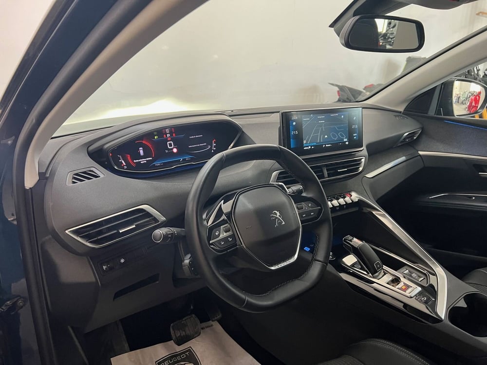 Peugeot 3008 usata a Bari (13)