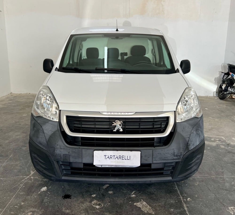 Peugeot Partner Furgone usata a Bari (2)