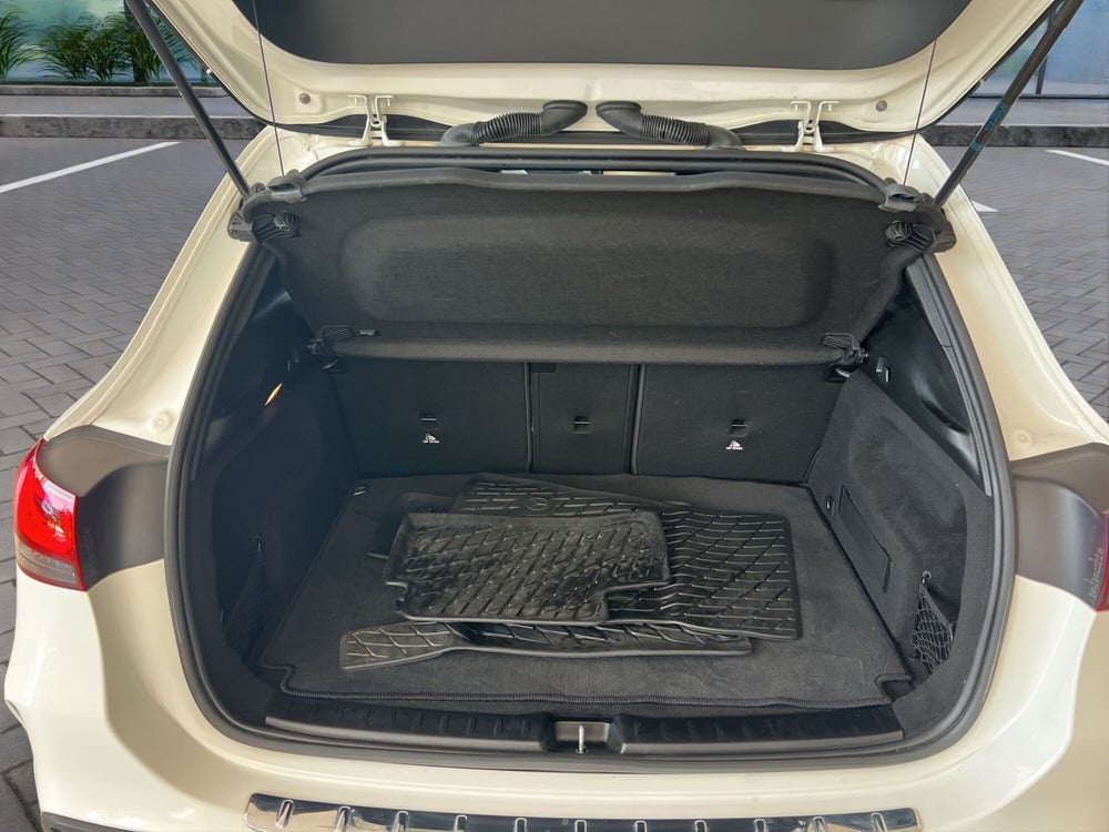 Mercedes-Benz GLA SUV usata a Cosenza (20)