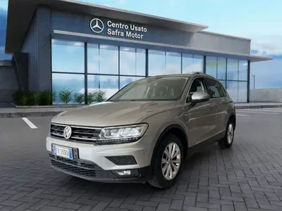 Volkswagen Tiguan 2.0 TDI SCR DSG Business BlueMotion Technology del 2018 usata a Rende