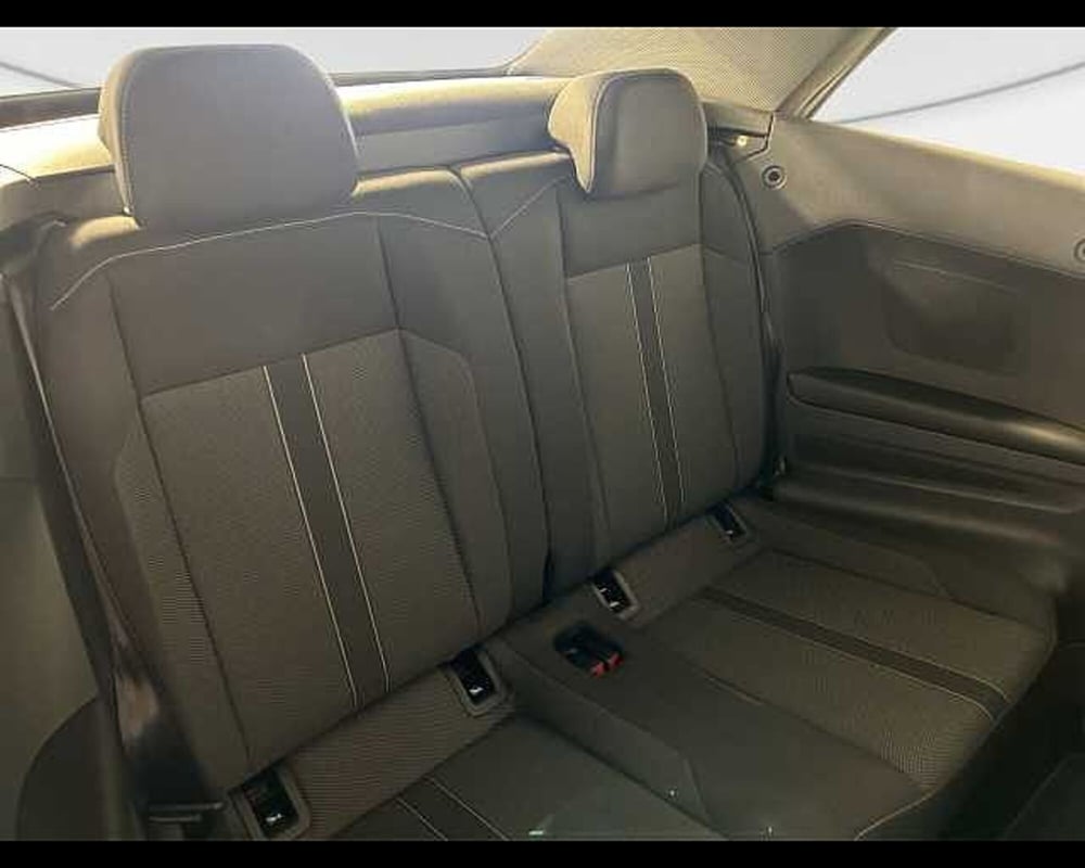 Volkswagen T-Roc Cabrio usata a Roma (9)