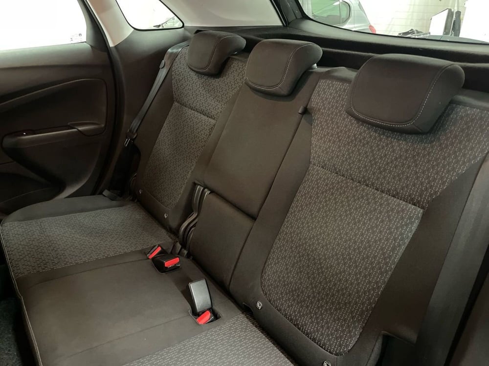 Opel Crossland X usata a Macerata (13)