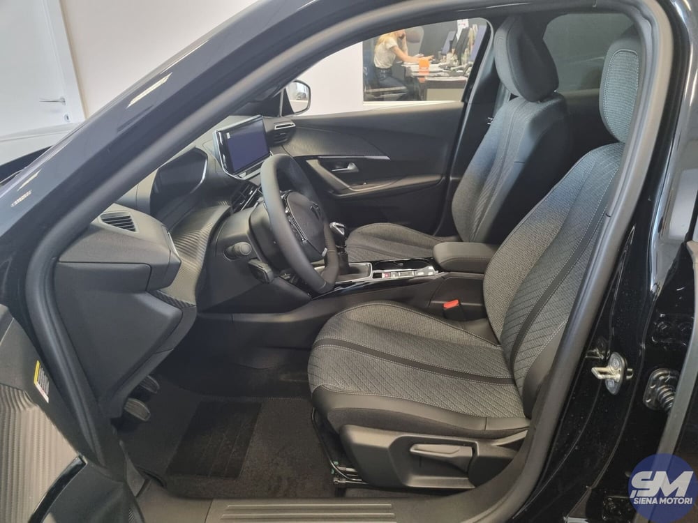 Peugeot 2008 nuova a Siena (7)