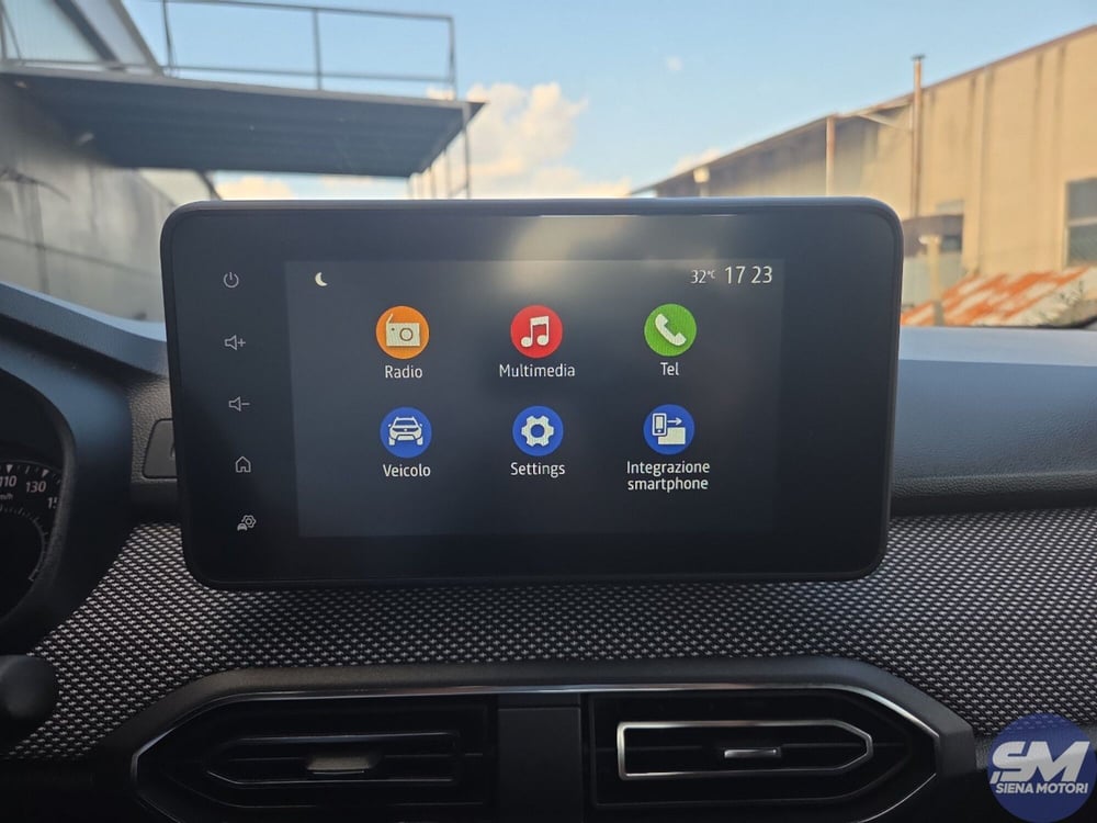 Dacia Sandero usata a Siena (10)