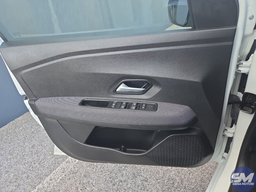 Dacia Sandero usata a Siena (15)
