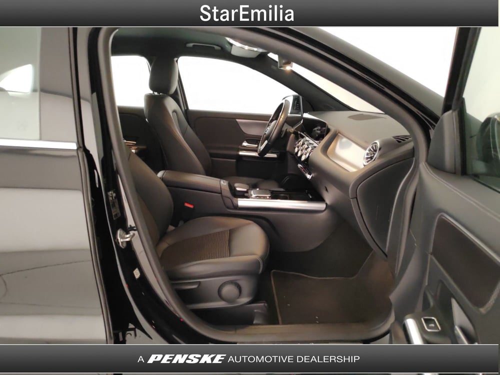 Mercedes-Benz GLA SUV usata a Bologna (17)
