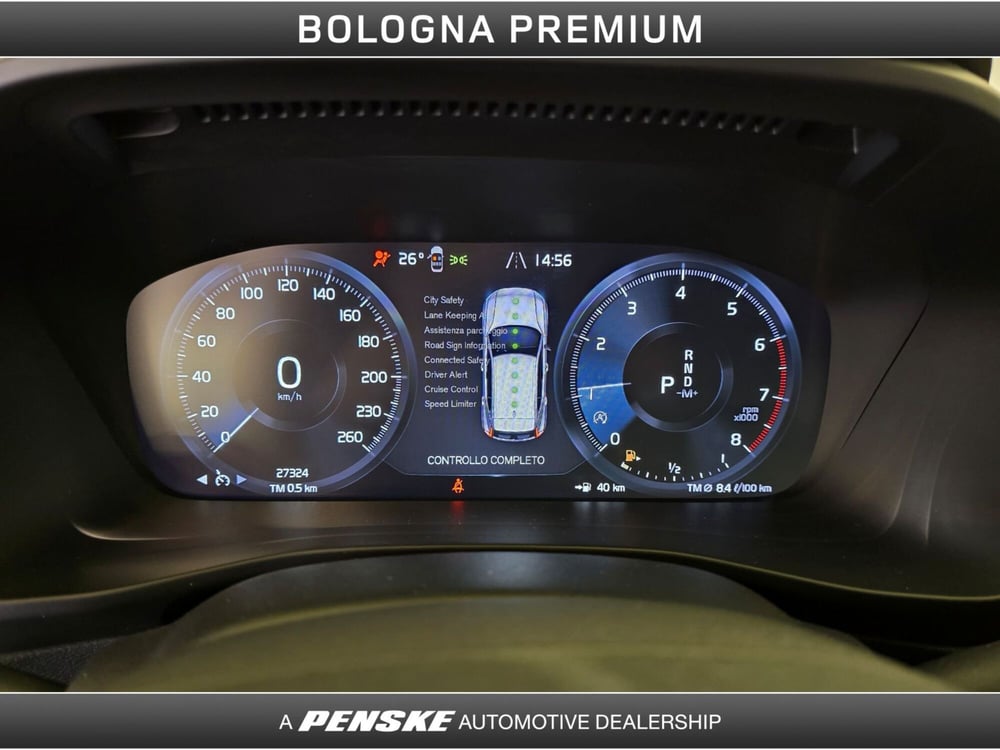 Volvo XC40 usata a Bologna (12)
