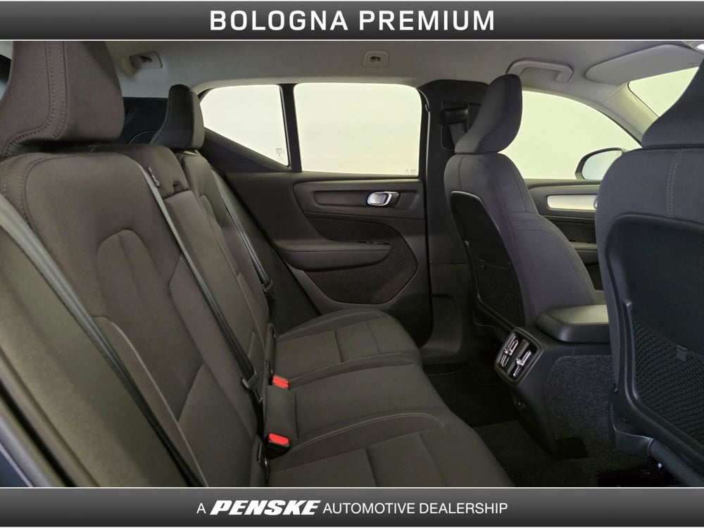 Volvo XC40 usata a Bologna (5)