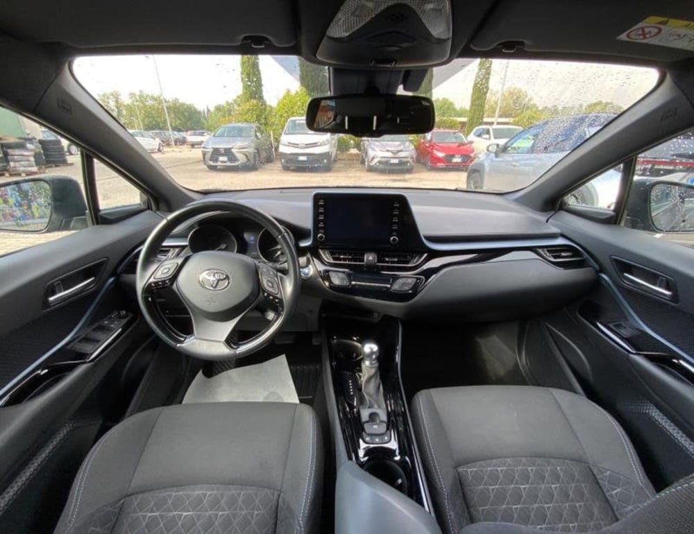 Toyota Toyota C-HR usata a Perugia (11)