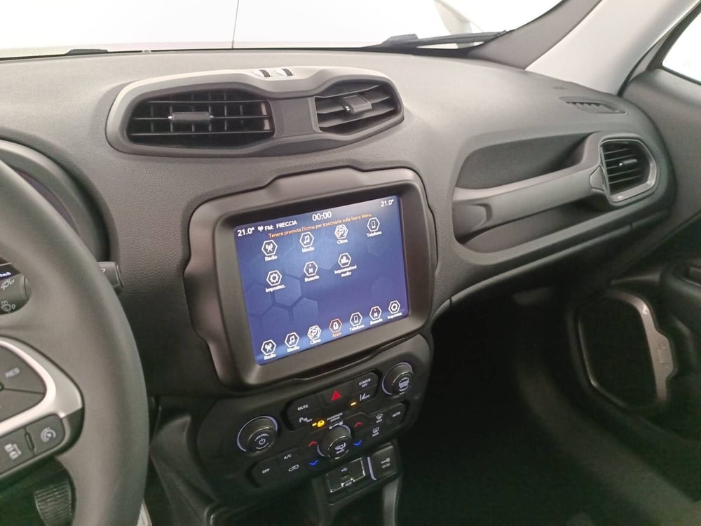 Jeep Renegade usata a Treviso (18)