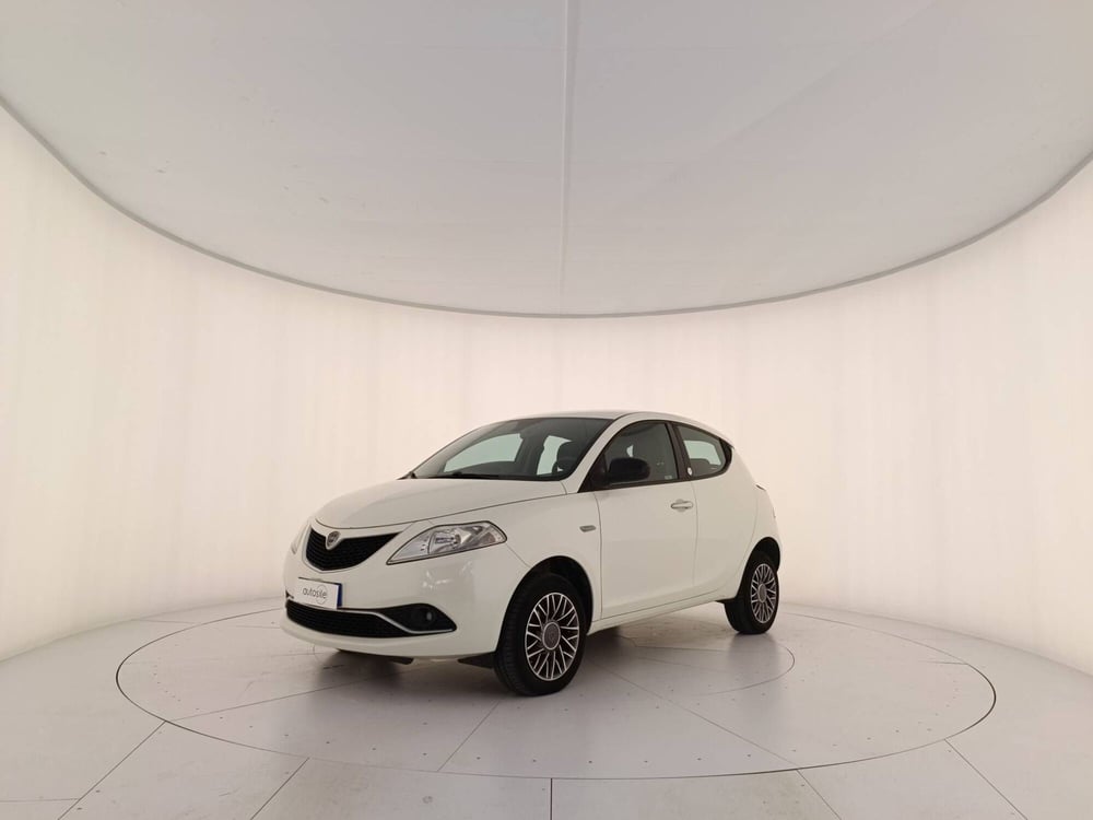 Lancia Ypsilon usata a Treviso