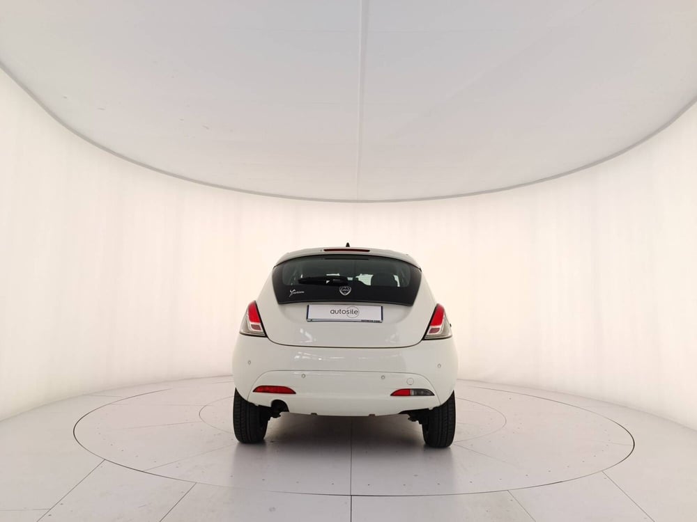 Lancia Ypsilon usata a Treviso (5)