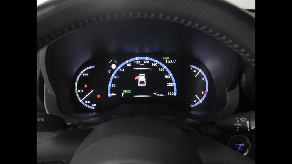 Toyota Yaris Cross usata a Palermo (13)