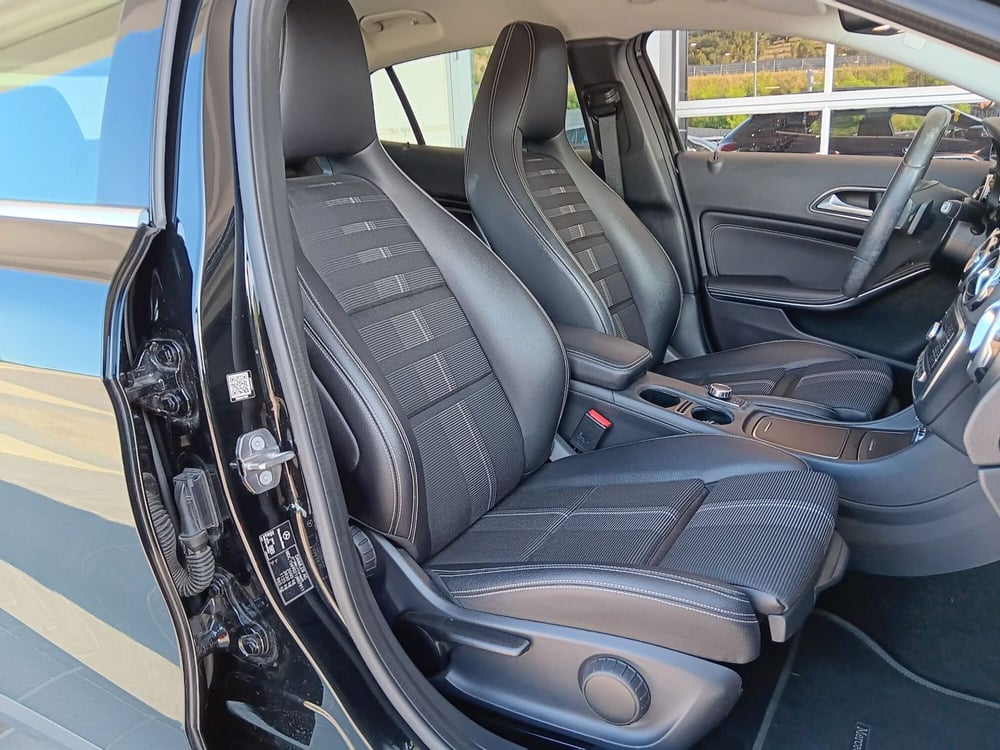 Mercedes-Benz GLA SUV usata a Asti (13)