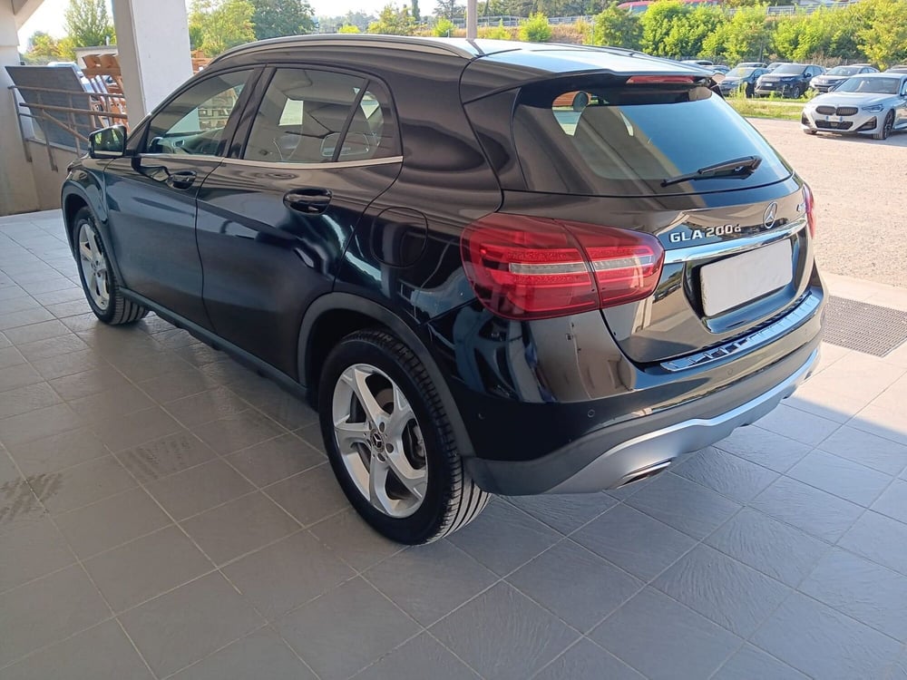 Mercedes-Benz GLA SUV usata a Asti (3)