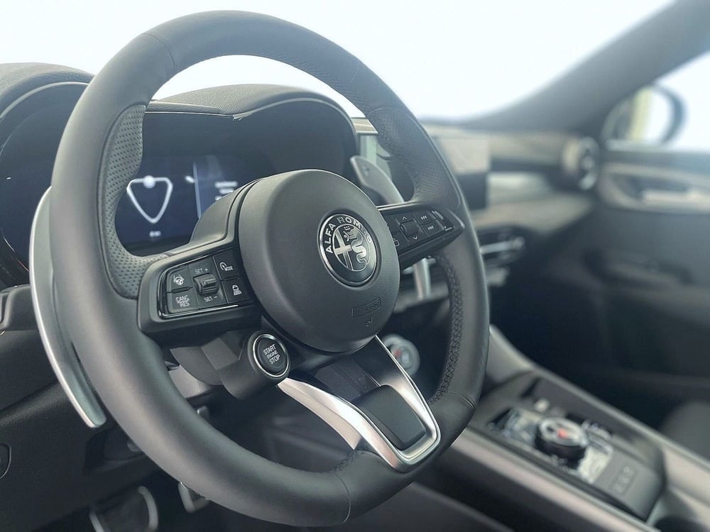 Alfa Romeo Tonale nuova a Perugia (14)