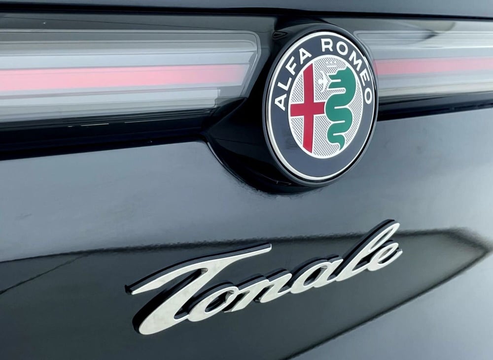 Alfa Romeo Tonale nuova a Perugia (6)