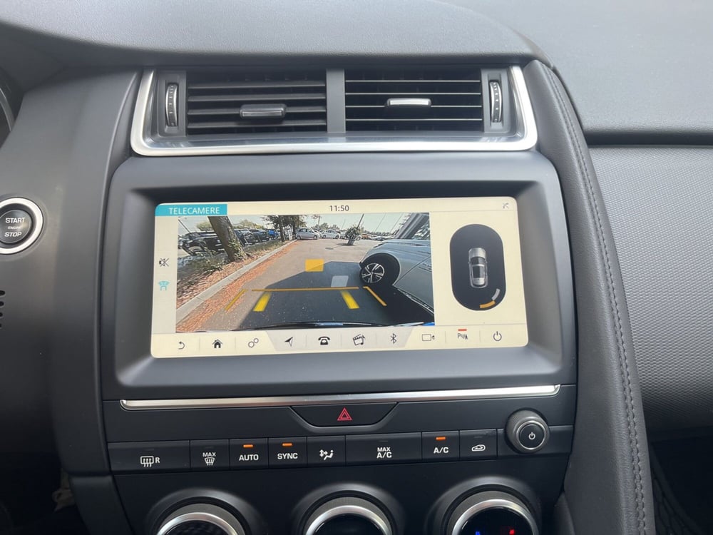 Jaguar E-Pace usata a Parma (20)