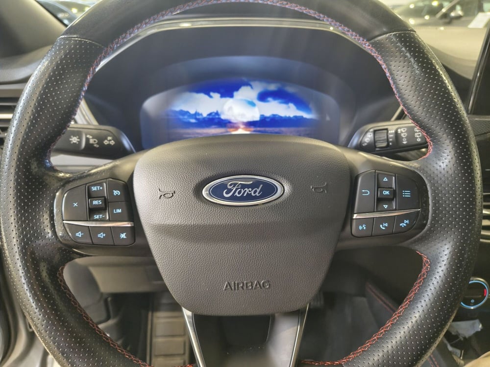 Ford Kuga usata a Vercelli (14)
