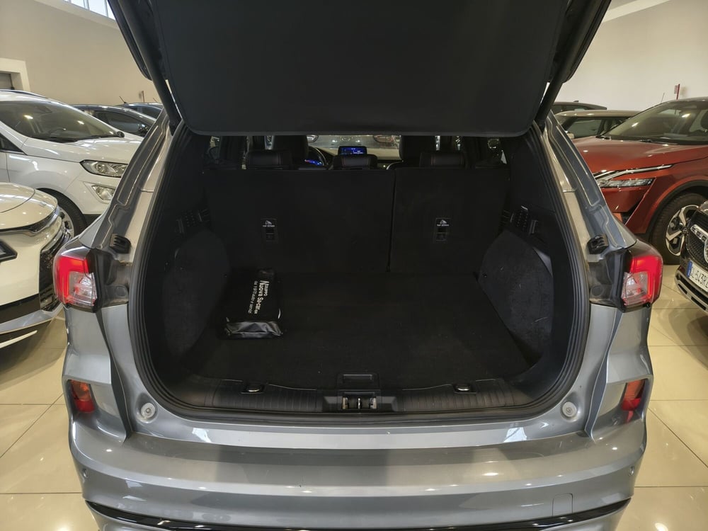 Ford Kuga usata a Vercelli (8)