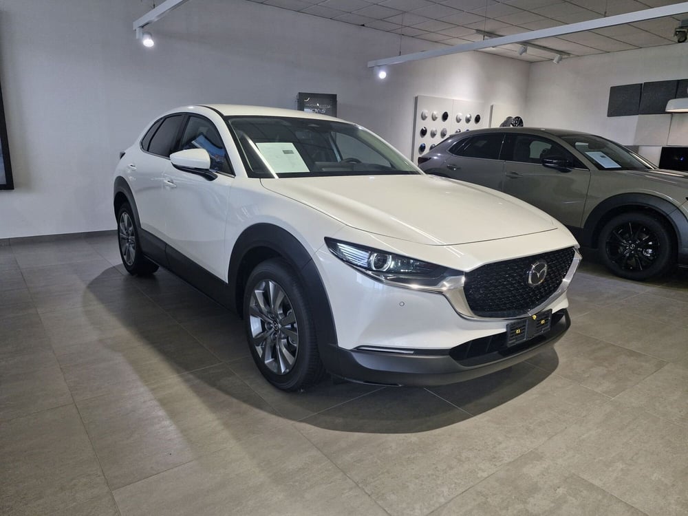 Mazda CX-30 nuova a Vercelli (2)