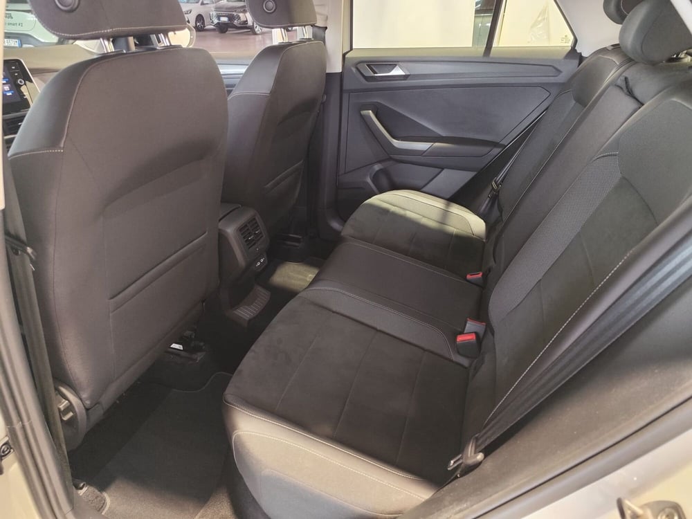 Volkswagen T-Roc usata a Milano (18)