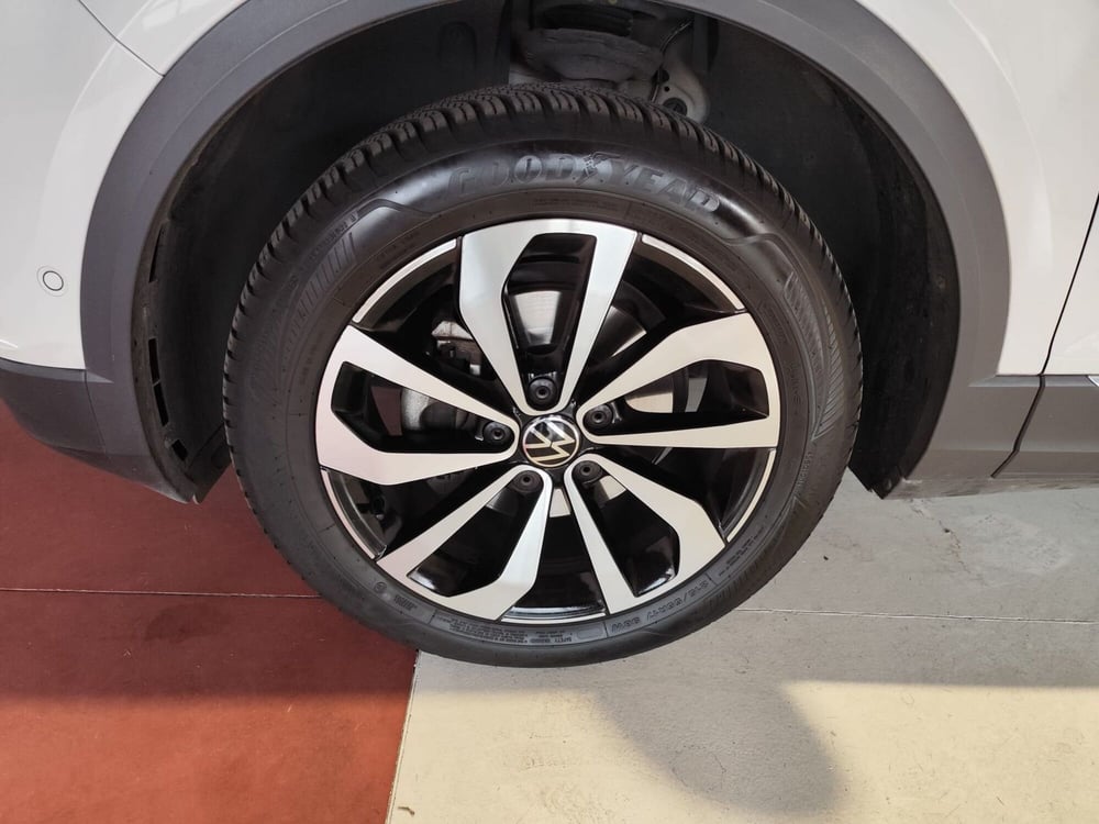 Volkswagen T-Roc usata a Milano (9)