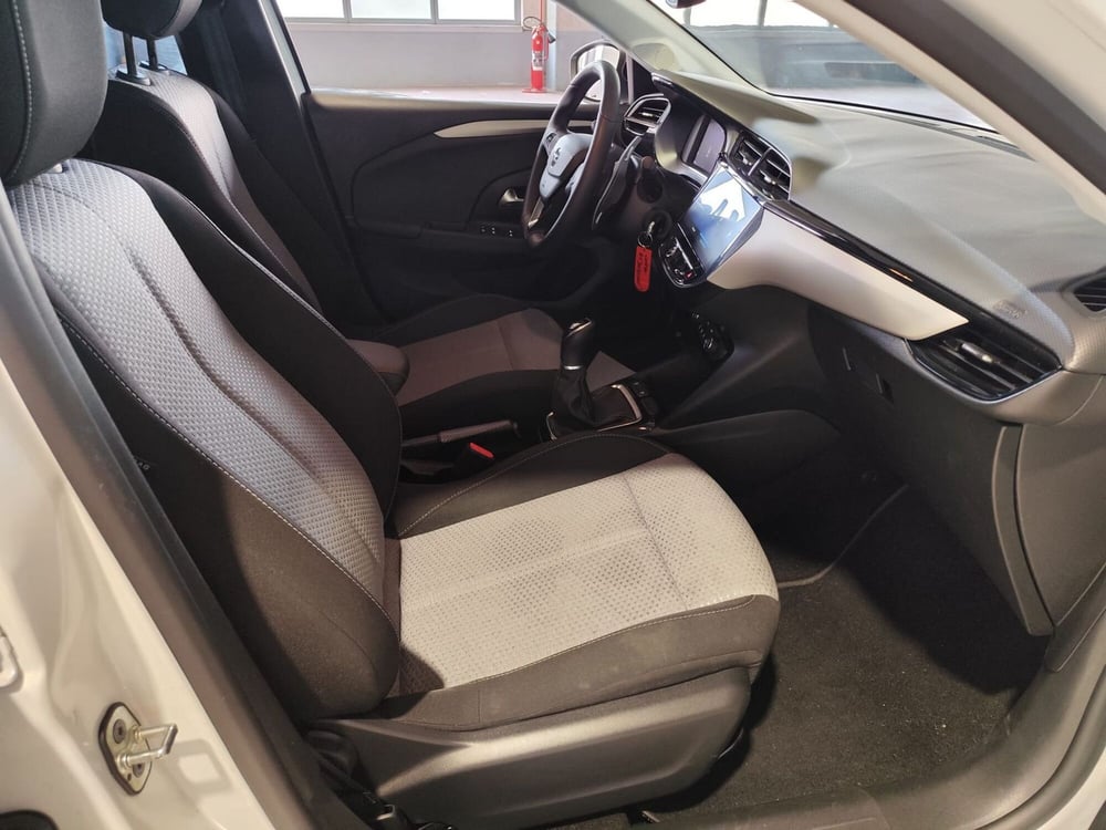 Opel Corsa usata a Milano (17)