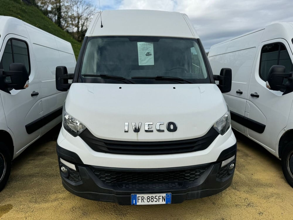 Iveco Daily Furgone usata a Salerno (13)