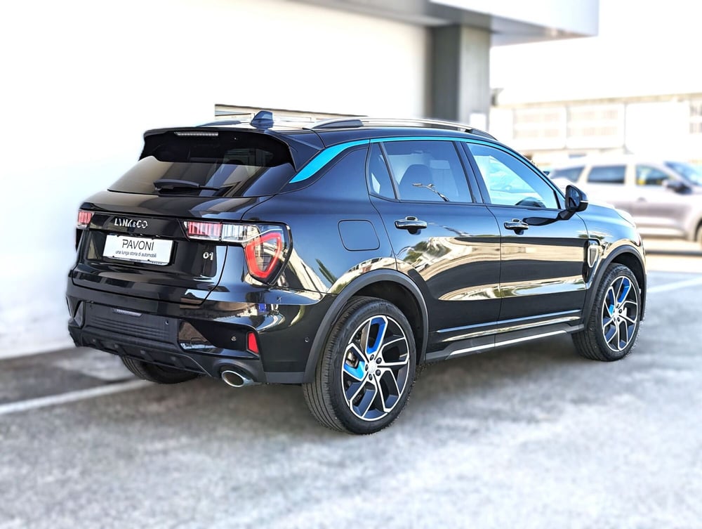Lynk & Co 01 usata a Pescara (4)