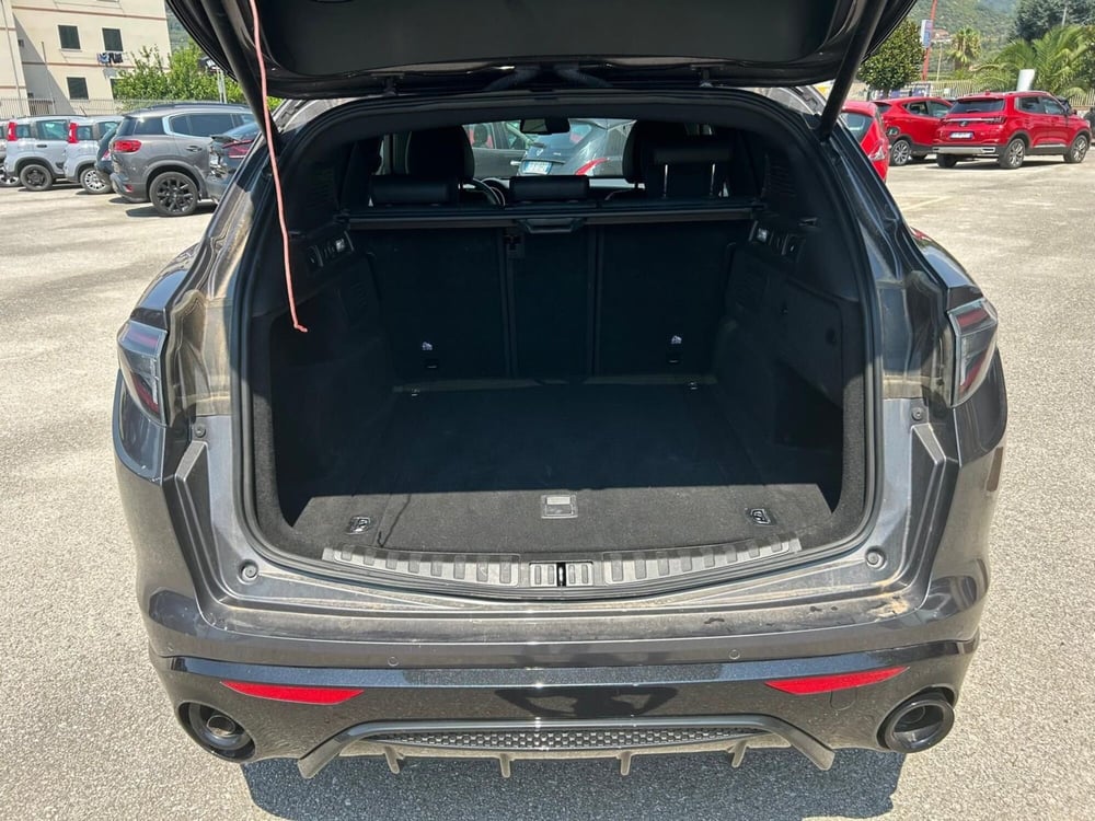 Alfa Romeo Stelvio usata a Salerno (14)