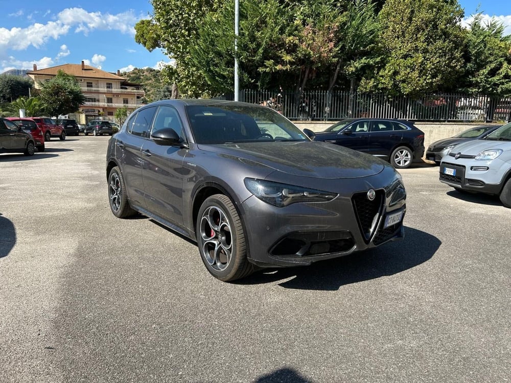 Alfa Romeo Stelvio usata a Salerno (2)