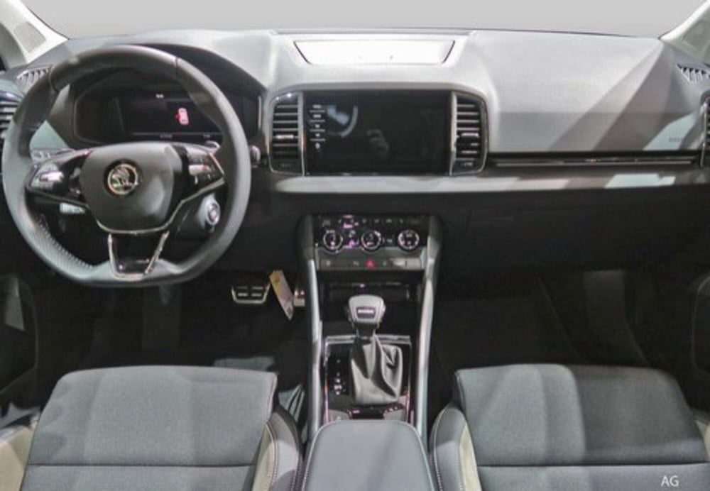 Skoda Karoq nuova a Avellino (12)