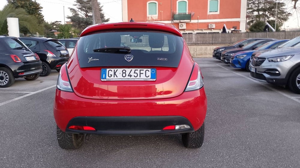 Lancia Ypsilon usata a Salerno (10)